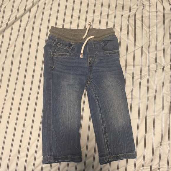 BUNDLE 18 mo Pants - Picture 4 of 8